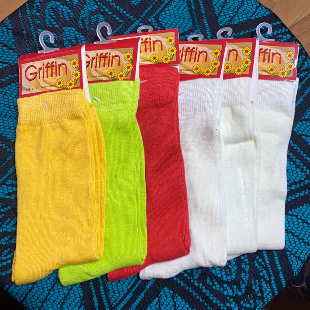 Set of 6 Mid-Calf Women’s socks for sizes 9-11